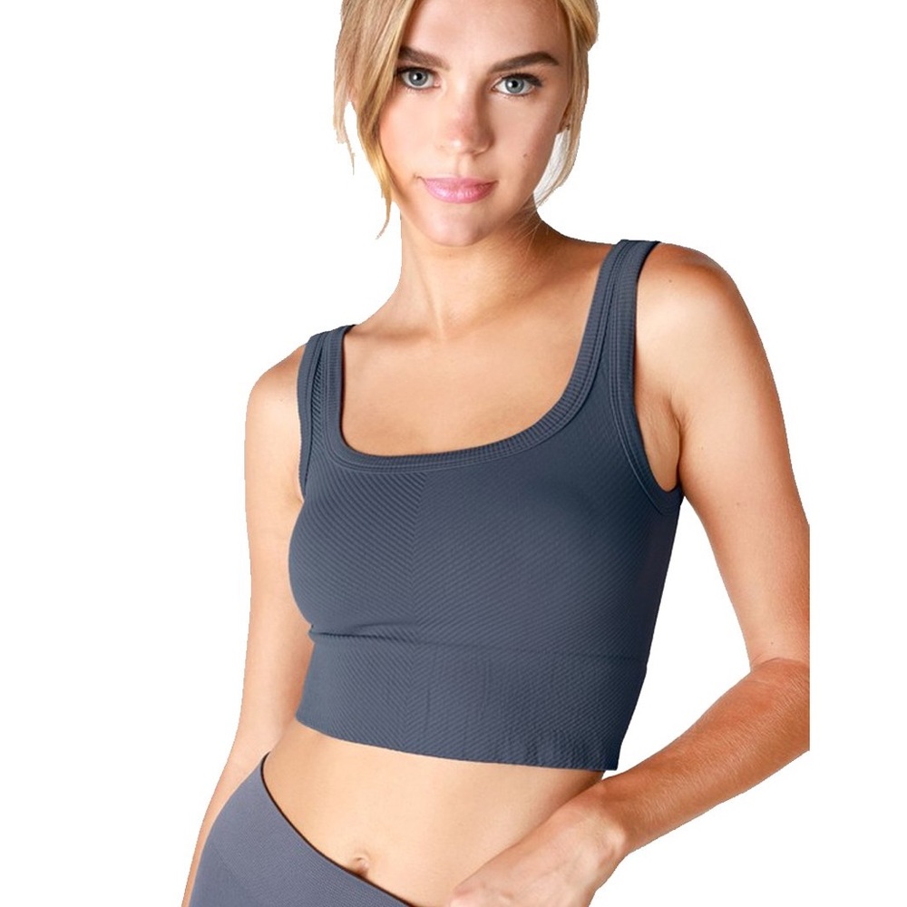 3 NIKIBIKI Cropped Chevron Tanks